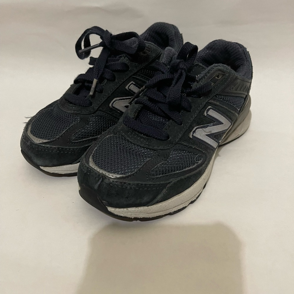 Navy New Balance 11c
